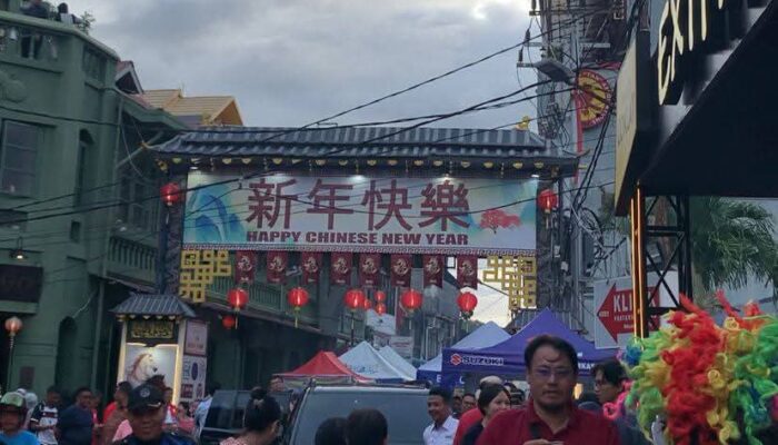 Pasar Malam Imlek 2577, Panggung bagi UMKM dan Pedagang Lokal Raup Untung