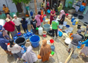 Krisis Air Bersih 4 Kecamatan, Baznas Padang Distribusikan 520.000 Liter Air