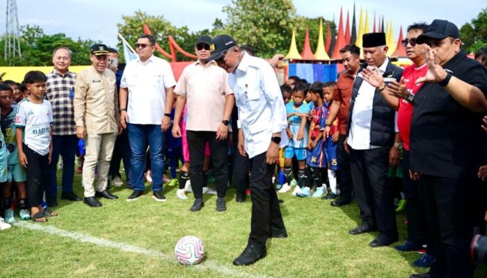 Andre Rosiade dan Menteri PU Buka Andre Rosiade Cup 1 2026, Dorong Lahirnya Pemain Timnas Tanpa Naturalisasi