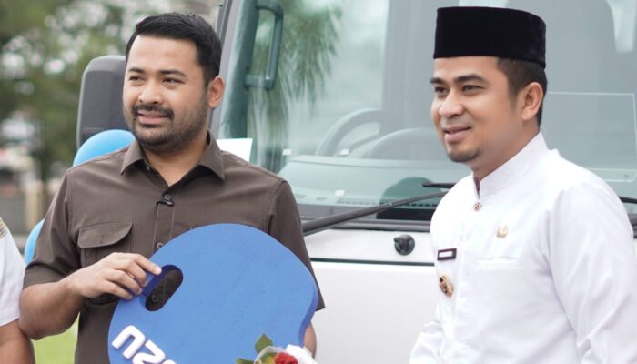 Pemko Solok Dapat Bantuan Satu Unit Bus Sekolah