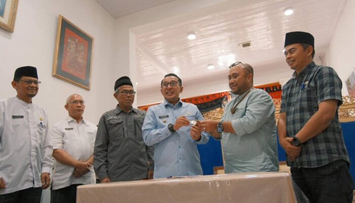 12 Hari Tuntas, PT Nindya Karya Serahkan 28 Huntara Danantara di Guguak Malalo