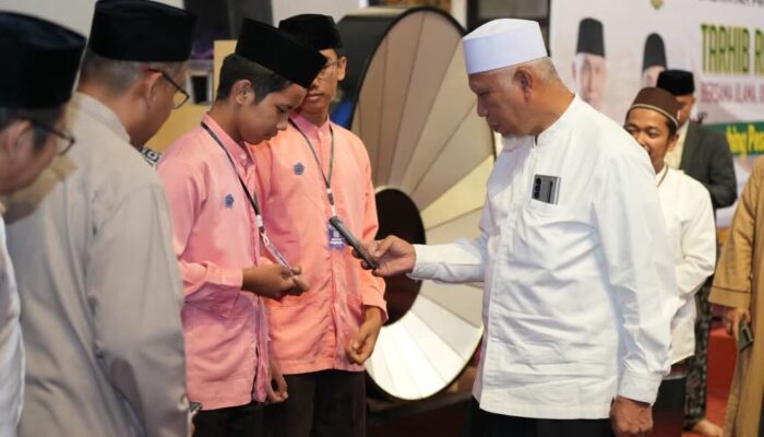Tarhib Ramadhan Pemprov: Gubernur Luncurkan Pesantren Ramadhan 1447 H, Madrasah Besar bagi Generasi Muda
