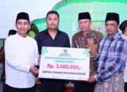 Kunjungi Masjid Darul Ikhlas, Wagub dan Wawako Payakumbuh Salurkan Bantuan Rp113 Juta