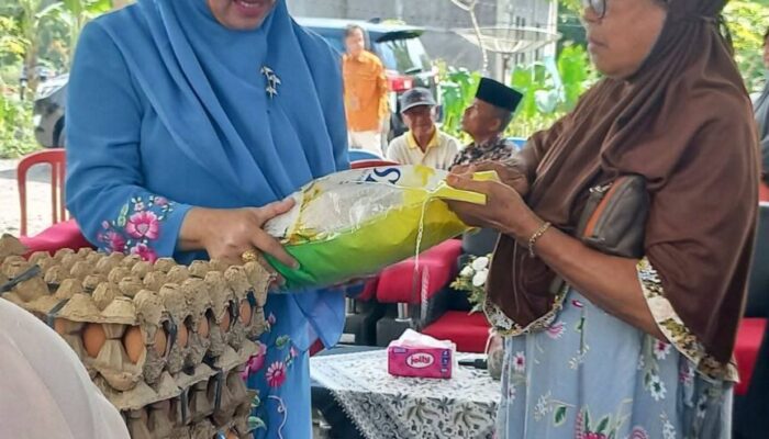 Pemkab Pasbar Gelar Gerakan Pangan Murah di Dua Kecamatan