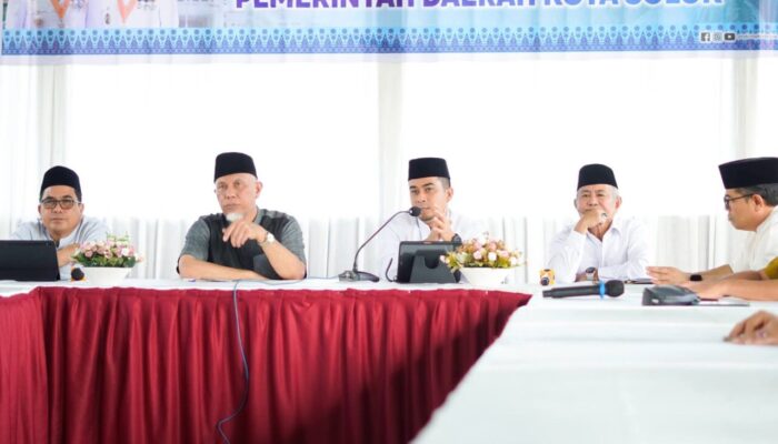 Menuju Sumbar Mandiri dan Berkelanjutan: Gubernur Tekankan Sinergitas Program Kerja dengan Wako-Wawako Solok