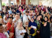 HUT ke-18 Gerindra, Andre Rosiade Bersilaturahmi dan Salurkan 500 Paket Sembako di Padang Sarai