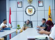Rakor Bersama Satgas RR: Eka Putra Sampaikan Pembangunan Huntara Tuntas 100 Persen