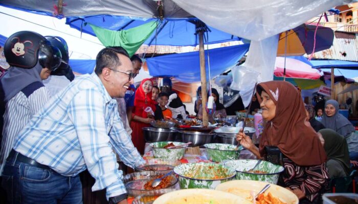 Pedagang Diajak Hadirkan Makanan Khas Tempo Dulu, Eka Putra: Jangan Gunakan Bahan Berbahaya