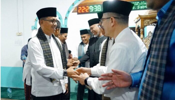 Pemprov Dukung Penuh Program Pemkab, Mahyeldi: Seluruh Anak Solsel Harus Sekolah!