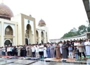 Ribuan Warga Padati Shalat Id di Masjid Agung Manarul ‘Ilmi Padang Panjang