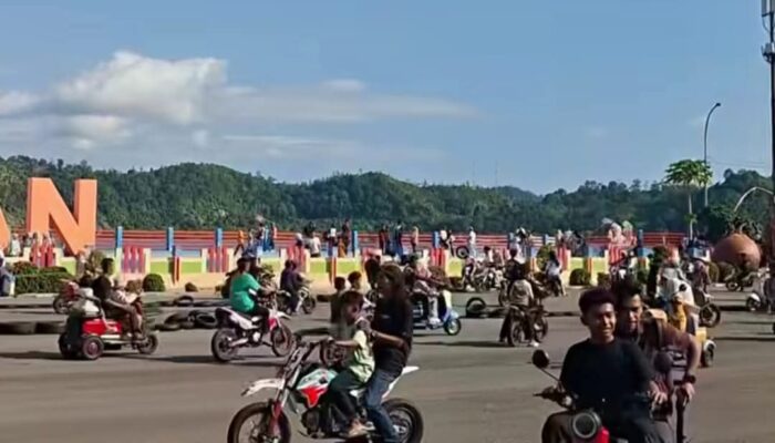 Viral, Tarif Parkir di Pantai Carocok Rp20 Ribu, Dishub Pessel: Itu Bukan Lahan Resmi Milik Pemkab