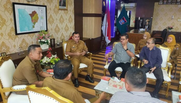 Bukan Indomaret atau Alfamart, Ritel Lokal Padang Komitmen Pasarkan Produk UMKM Lokal