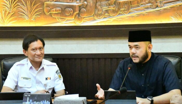 Dirut PT KAI Dukung Penataan Kota Tua Padang