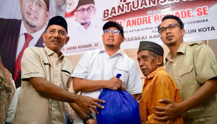 Andre Rosiade Bagikan 3.000 Paket Sembako di Lima Puluh Kota, Tegaskan Komitmen Perjuangkan Pembangunan Sumbar