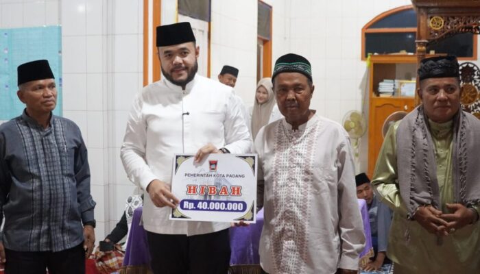 TSR di Masjid Nurul Istiqamah Timbalun, Wako Ajak Warga Sambut Lebaran dengan Penuh Kebahagiaan
