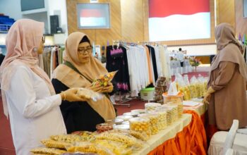 Bazar Ramadhan DWP Unand, Semangat Berbagi dan Bangkit Bersama Pascabencana