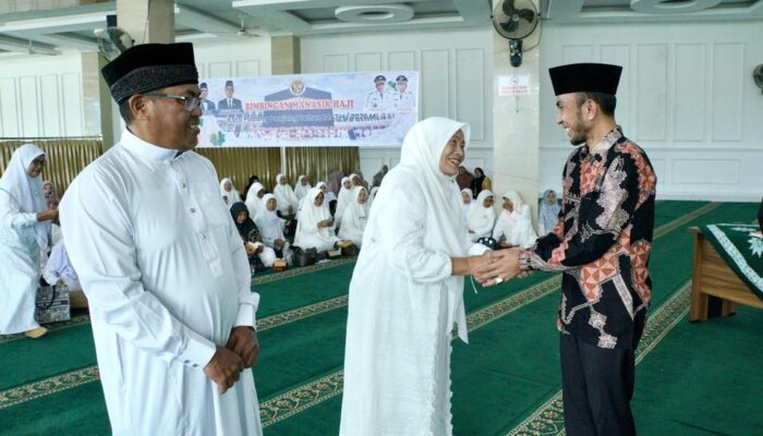 Masuk dalam Kloter 6, 86 JCH Padang Panjang Ikut Manasik Haji