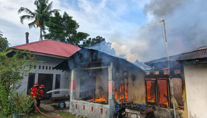 Si Gulambai Mengamuk di Tabiang Banda Gadang, 3 Rumah Ludes Terbakar