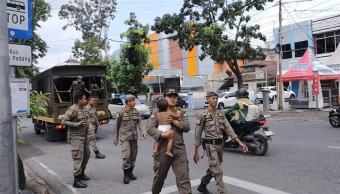 Satpol PP Padang Tindak 267 Pelanggar Perda Sebulan Ramadhan, Didominasi Penertiban PKL dan Pengemis