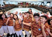 Bukan Lagi Mimpi, Pelajar SMAN 2 Jakarta Kini Bisa Keliling Istana Kepresidenan