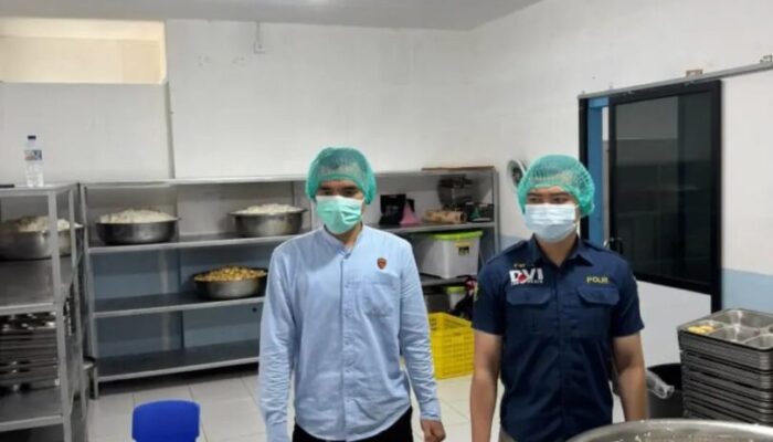 Gerebek Dapur Pagi-Pagi, Tim Food Safety Polres Tanah Datar Pastikan Menu MBG Anti-Basi