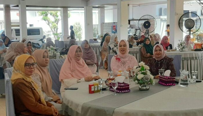 Ny. Dian Fadly Amran Ajak DWP Kota Padang Jadi Wadah Bertumbuh dan Berdampak
