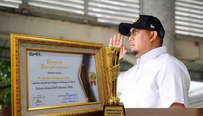 Andre Rosiade Raih Penghargaan KWP Awards 2026, Dinobatkan sebagai Legislator Penggerak Pembangunan Daerah