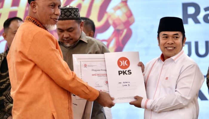 Mulyadi Muslim: Tiga Prestasi PKS Padang Bukti Soliditas Kader hingga Tingkat Kelurahan