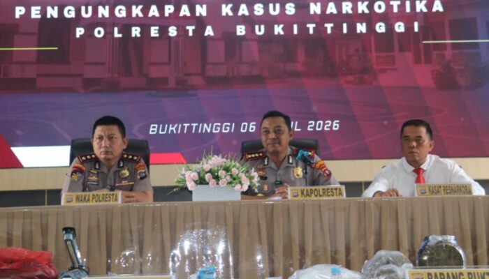 Bandar Narkoba Lintas Provinsi Diringkus di Bukittinggi, Polisi Temukan 1,1 Kg Sabu Palsu