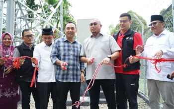Andre Rosiade Resmikan BTS Telkomsel di Malalak Selatan, Dorong Agam Bebas Blank Spot
