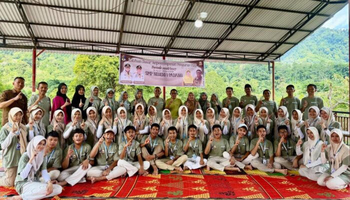 Bukan Sekadar Follower, OSIS SMPN 1 Padang Dicetak Jadi Trendsetter
