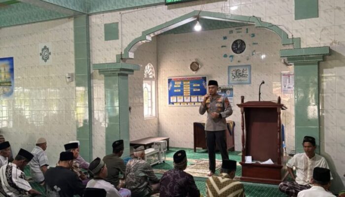 Jumat Curhat di Nagari Maek: Kapolres 50 Kota Ajak Warga Bijak Medsos dan Jaga Harmoni