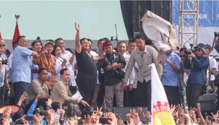Peringatan May Day 2026 di Monas: Prabowo Resmikan Satgas PHK dan Program 1 Juta Rumah Buruh