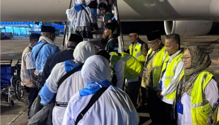 Embarkasi Padang Terapkan Layanan Cepat, Jemaah Haji Tak Perlu Antre Lama Saat Boarding