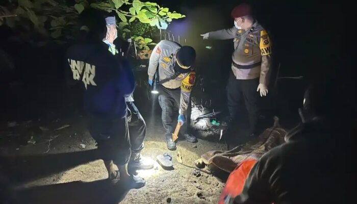 Misteri Malam Berdarah di Tepi Sungai Sunua: Lansia Ditemukan Tewas, Mata Kiri “Hilang”