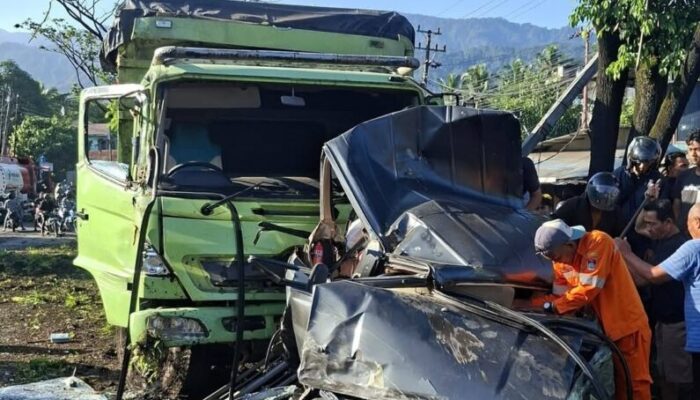 Laka Maut di Padang Besi: Rem Blong Picu Tabrakan Beruntun, 4 Tewas, Jasa Raharja Sumbar Santuni Seluruh Korban