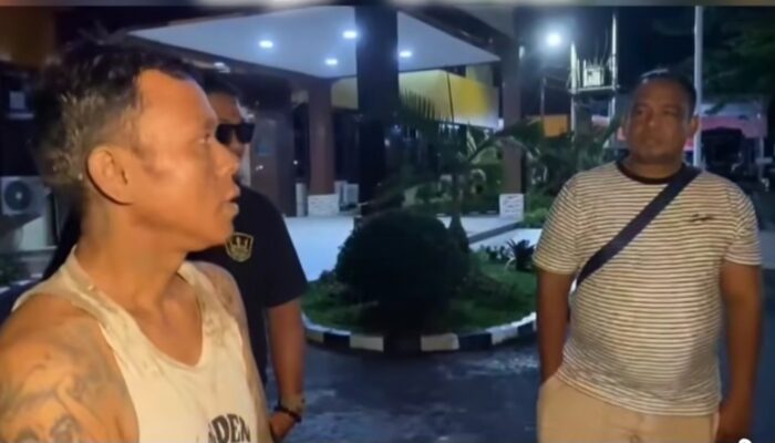 Tim Klewang Gulung Anak Durhaka Kuras Harta Ibu Kandung Usai Shalat Subuh