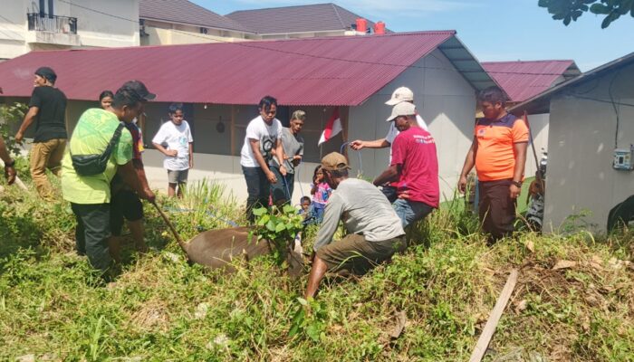 Idul Adha di Huntara Padang: Senyum Warga di Tengah Keterbatasan