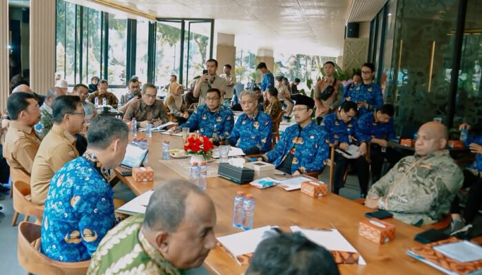Siap Hibahkan Lahan 11 Hektar!  Bupati Solok Selatan Tagih Janji Sekolah Rakyat ke Mensos