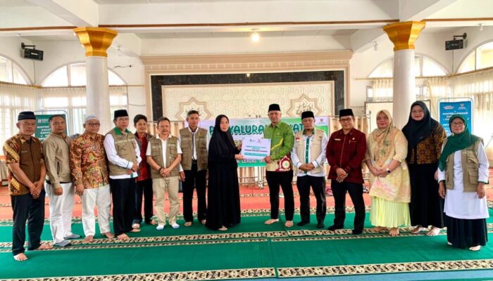 133 KK Padang Panjang Mandiri, Baznas Guyur Modal Usaha dan Pendidikan Rp231 Juta