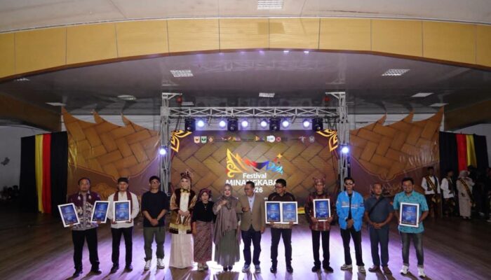 Festival Minangkabau 2026 Banjir Ribuan Wisatawan, UMKM Tanah Datar Panen Raya