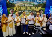 Andre Rosiade jadi Saksi Pecah Rekor MURI Ketan Talam Durian 1 KM di Pekanbaru