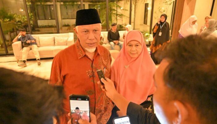 Kucurkan Rp20 Miliar, Gubernur Mahyeldi Pastikan Perbaikan Jalan Manggopoh–Padang Luar Segera Dimulai