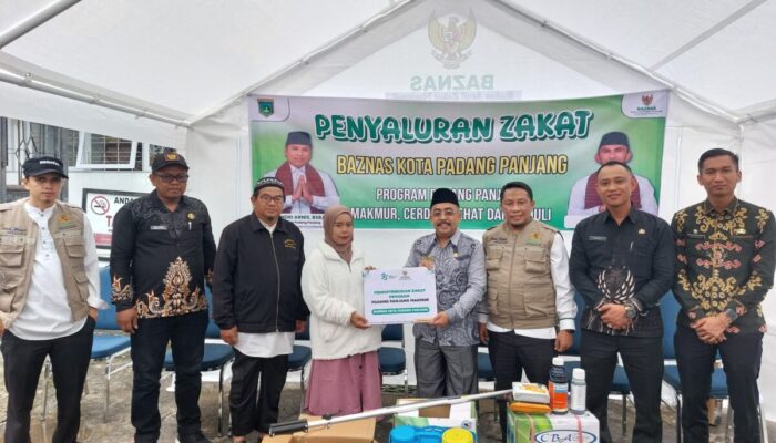 Dukung Petani, BAZNAS Padang Panjang Salurkan Zakat Produktif Rp21 Juta