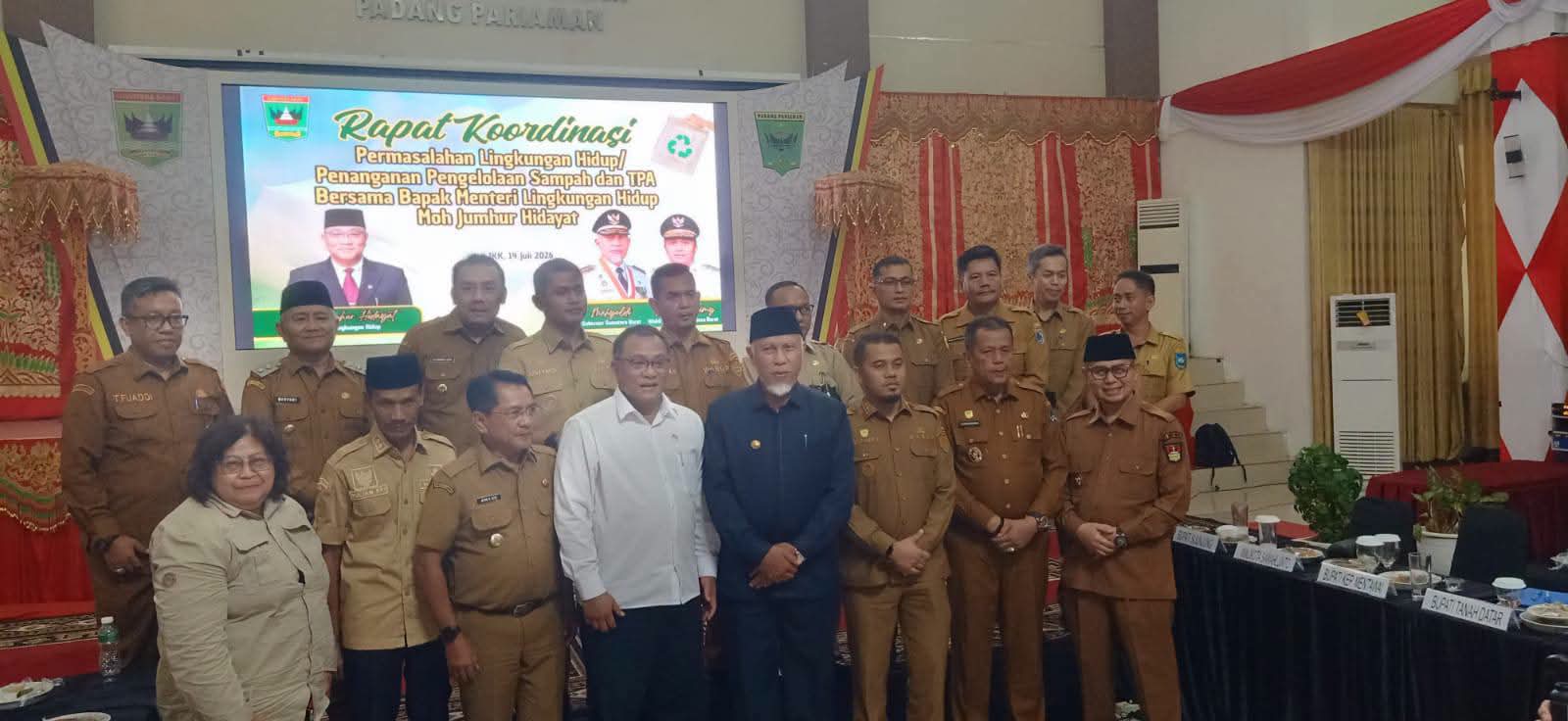 Wakil Wali Kota Payakumbuh Elzadaswarman di Rakor Pengelolaan Sampah Sumatera Barat 2026.