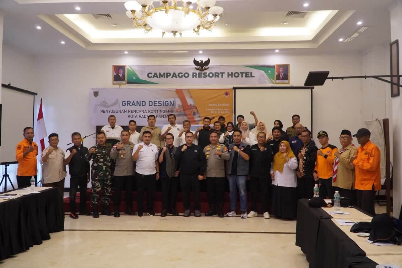 Wali Kota Padang Panjang Hendri Arnis menegaskan Dokumen Rencana Kontingensi harus menjadi pedoman operasional nyata untuk melindungi masyarakat dari risiko bencana.