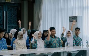 Cari Kader Public Speaking, Solok Selatan Bina Puluhan Pelajar Jadi MC Profesional