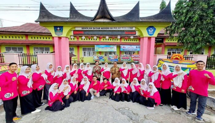 Inovasi Sabtu Ceria SDN 08 Pulau Punjung: Sinergi Sekolah dan Orang Tua Bentuk Karakter Siswa
