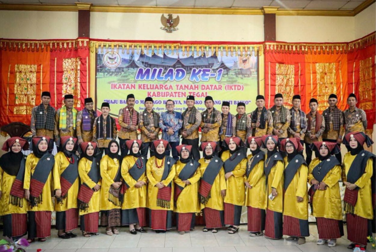 Bupati Tanah Datar Hadiri Milad IKTD Tegal