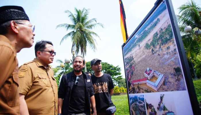 Rekam Jejak Bencana, Pameran Foto ‘Prahara Pulau Emas’ Tuai Apresiasi